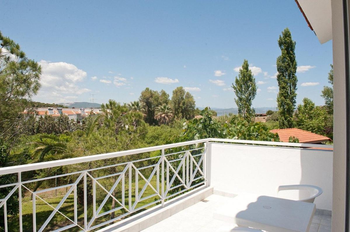 Villa Elena Ormos Panagias Exteriör bild